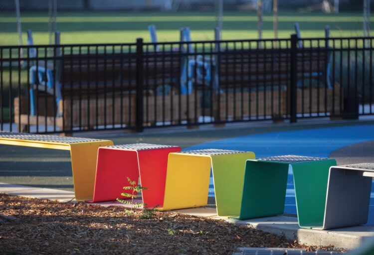 Sinus bench in rainbow of colors