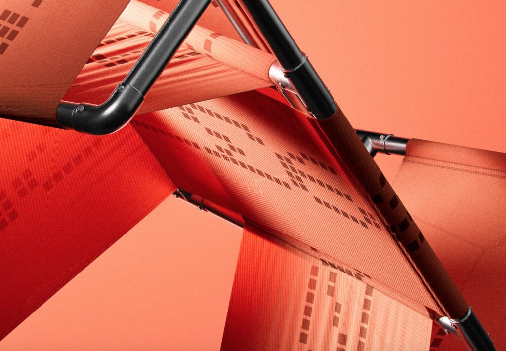 Nuraw in orange detail