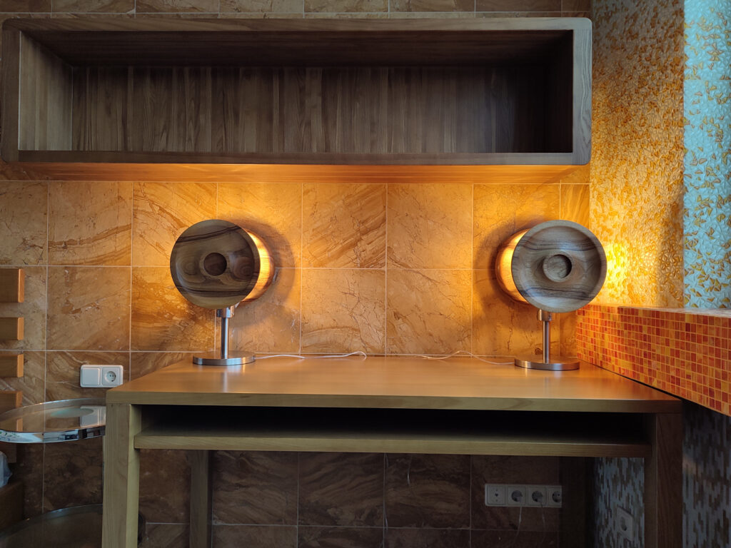 Millstone Lamp