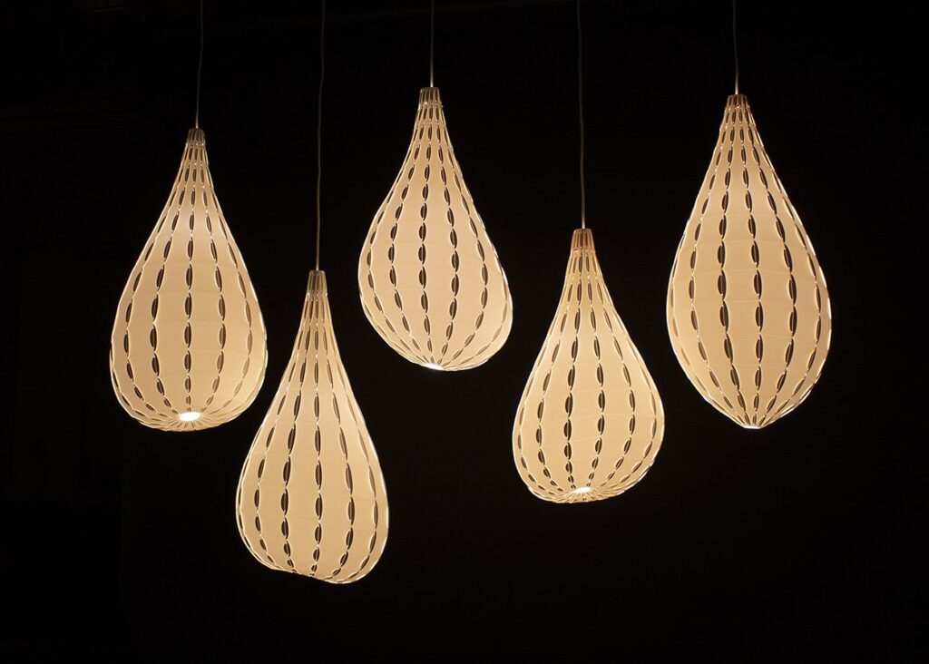 Polyp four pendants in off white