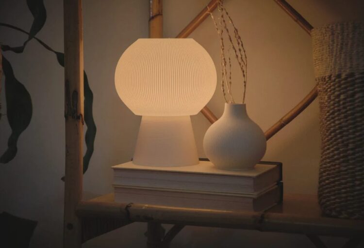 Mooshie Lamp