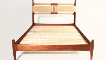 Hawser Bed by Louis Cohen