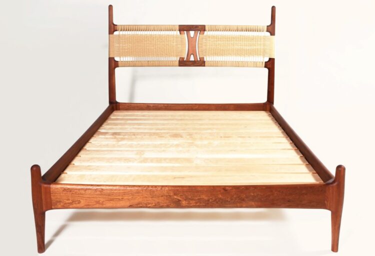 Hawser Bed by Louis Cohen