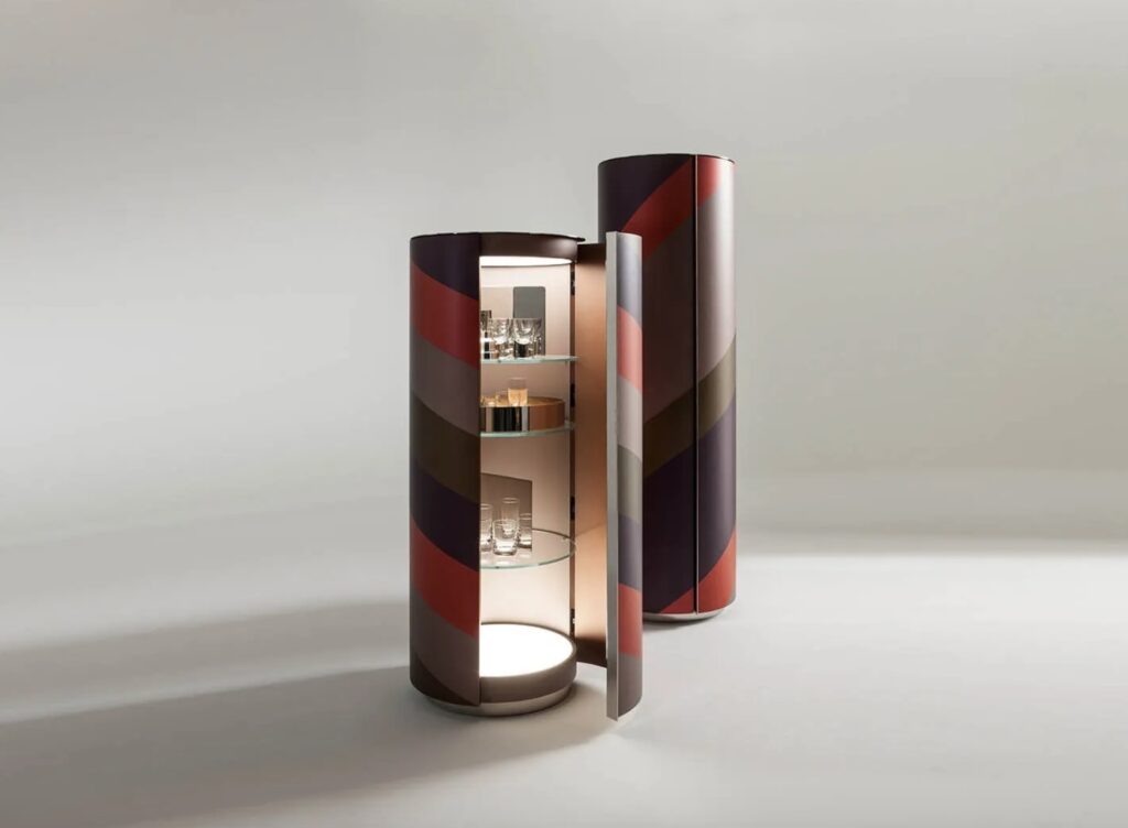 Tango original one tall one shorter with open door