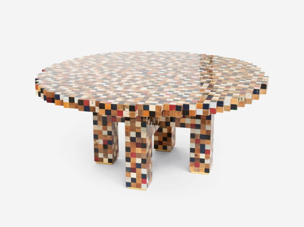 Waste table front