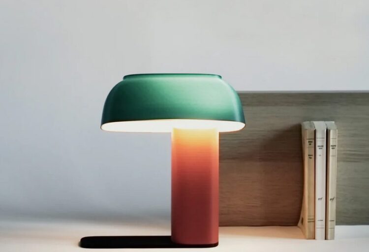 mrtl. lamp with green shade and amber base