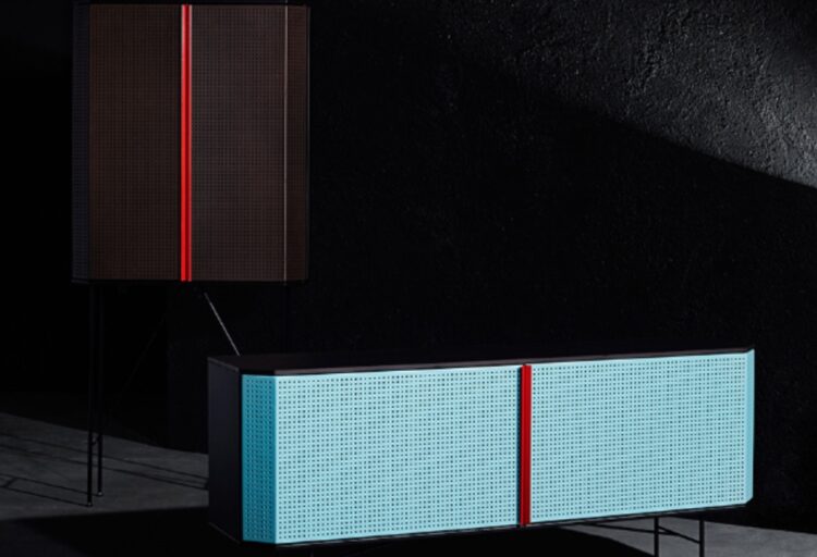Perf horizontal and vertical in blue and black