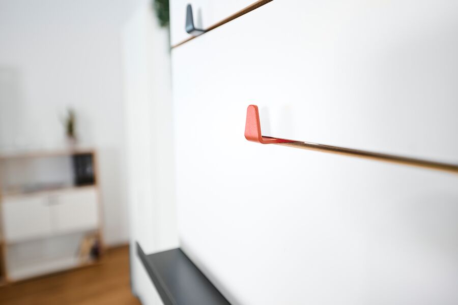 Detail of hooks on side