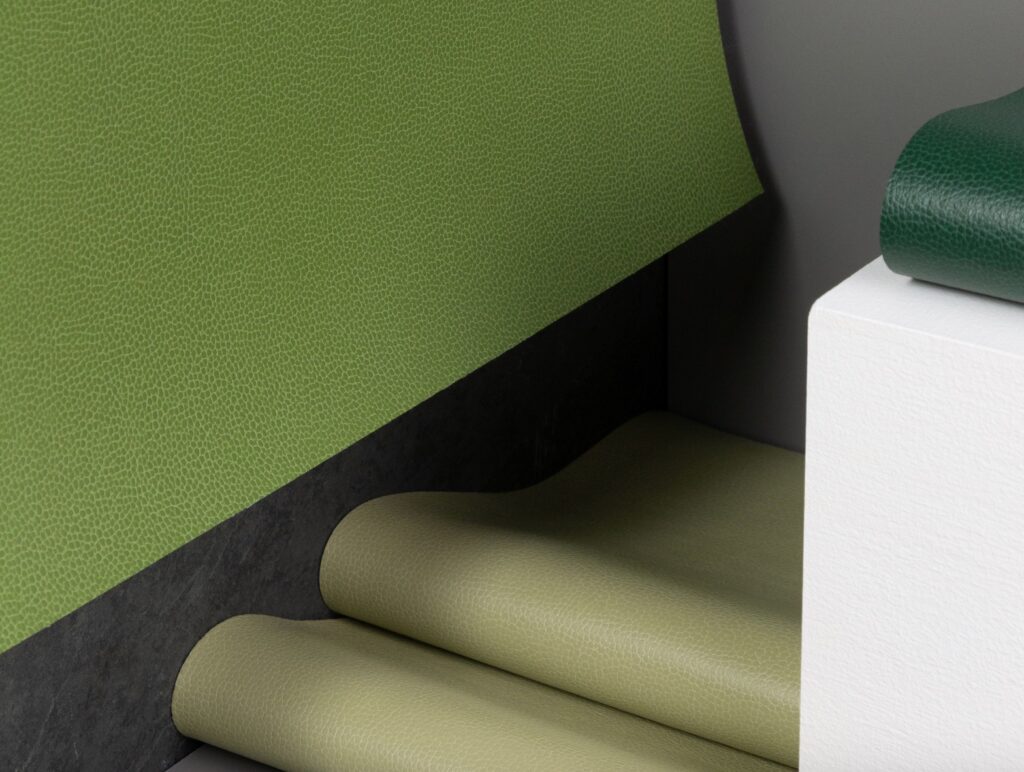 Promessa in shades of green