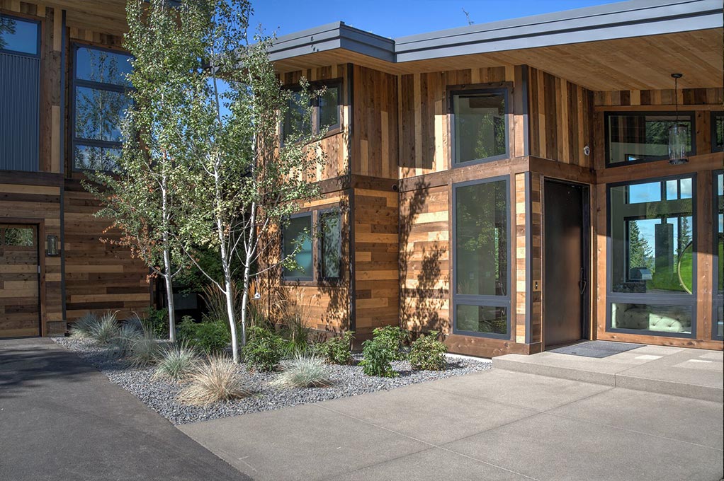 Nice mountain home with CDA barnwood on the exterior