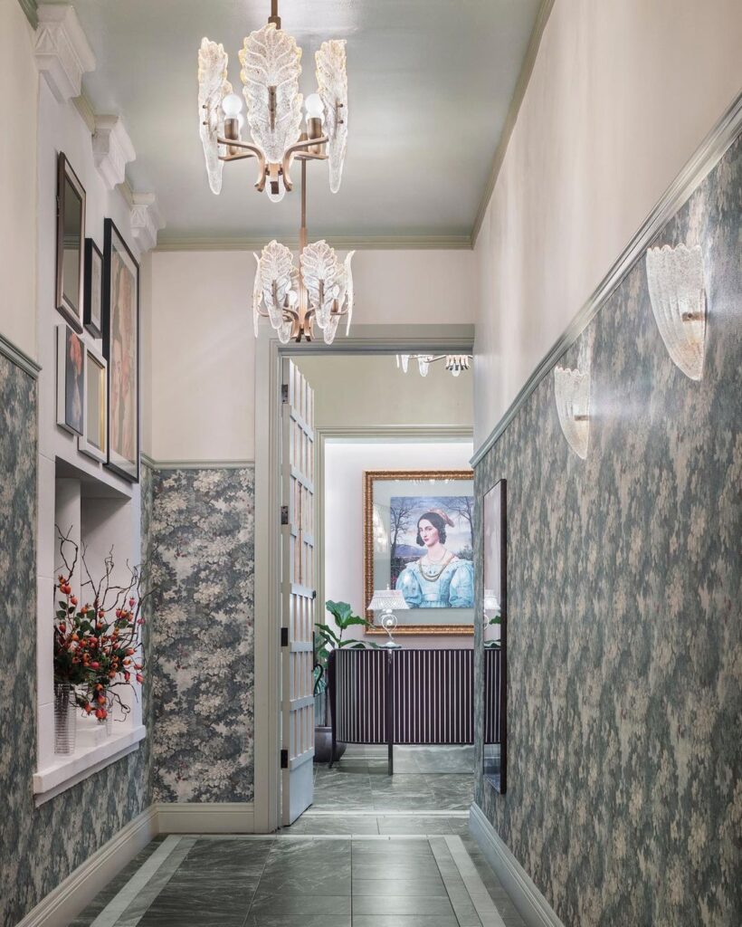 A chandelier by BDNY exhibitor JMR Lighting