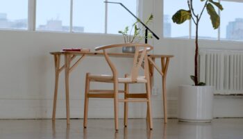 Woodsy Desk by Woodsy Furniture