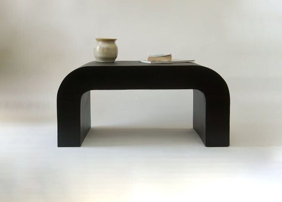 Horseshoe Table