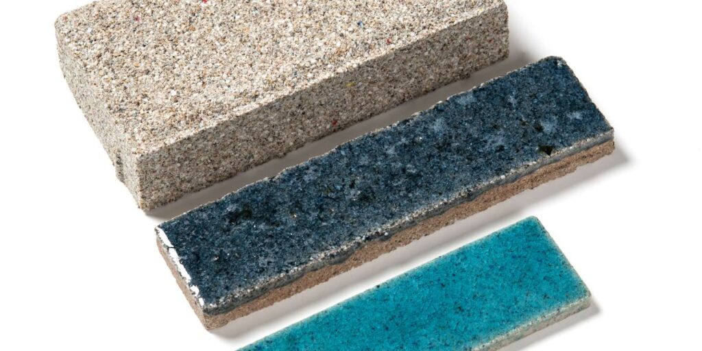 Yi Design bricks in different sizes and colors