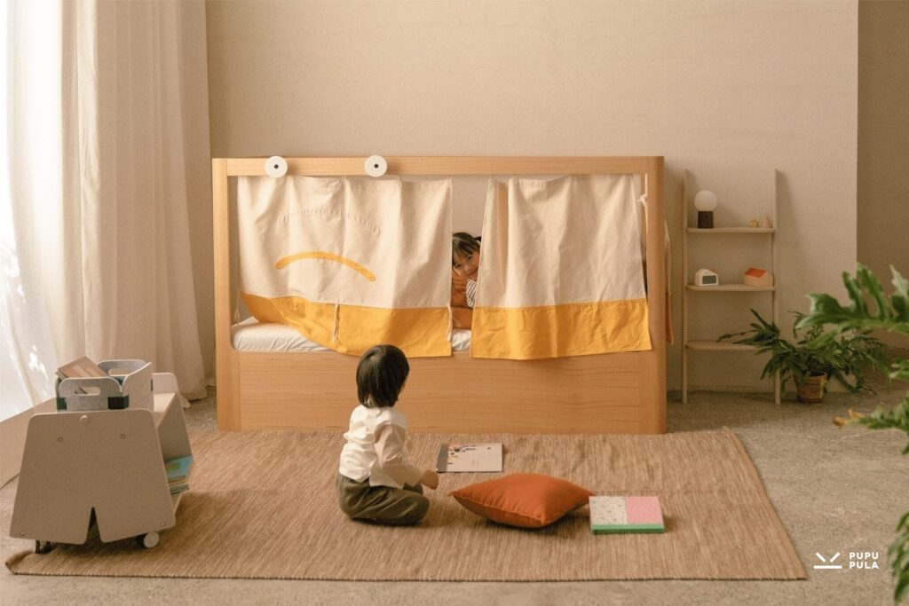 Mid-High Bed in single-bed mode