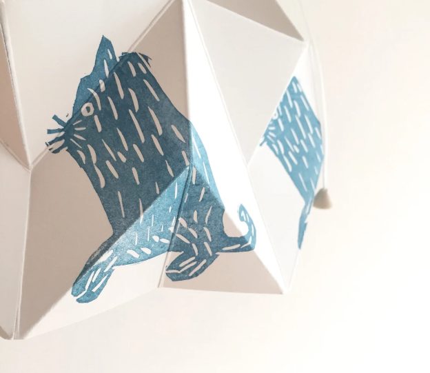 Quirky Cat Lamp detail