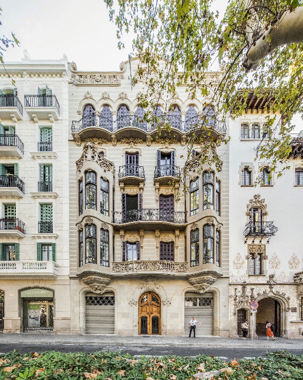 Casa Alesan facade