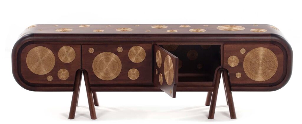 On the Road's Capim Dourado buffet made from Jequitibá wood
