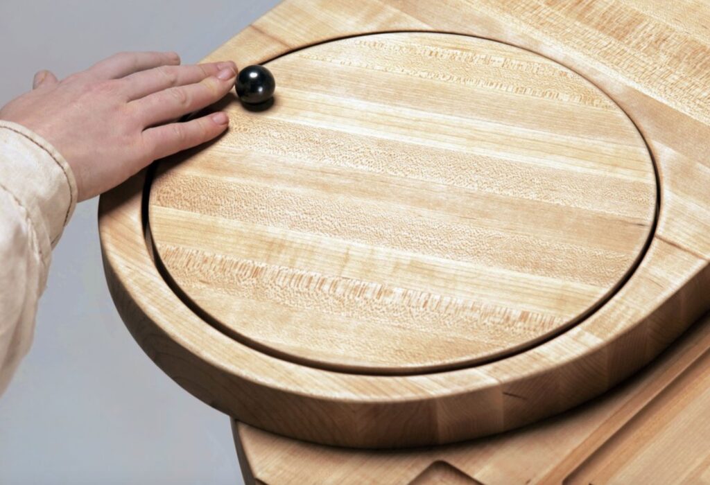 Cheese Clock detail