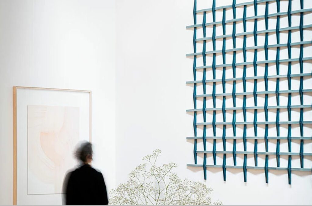 Adagio modular wall covering in green