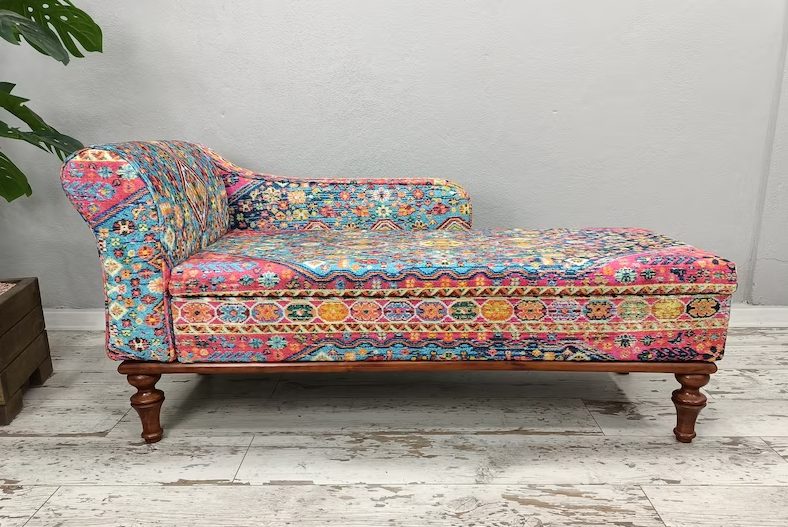 Chaise by TurkishRugNRoll Chaise by TurkishRugNRoll