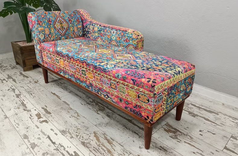 Chaise Lounge