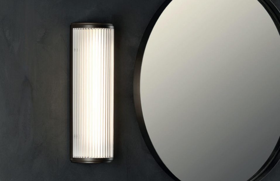 Versailles light