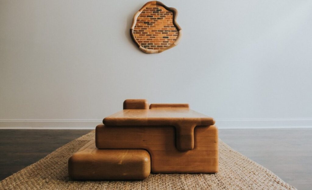 CT07 coffee table