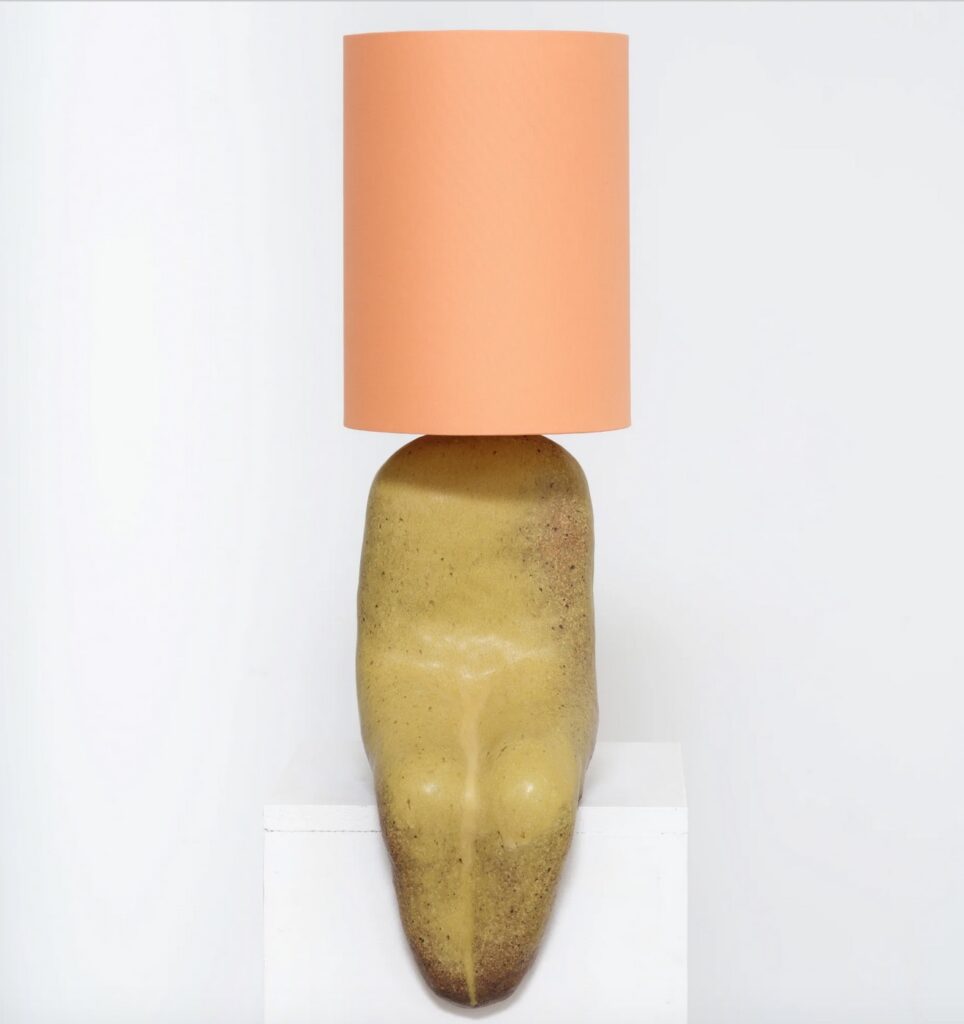 Front view of lamp