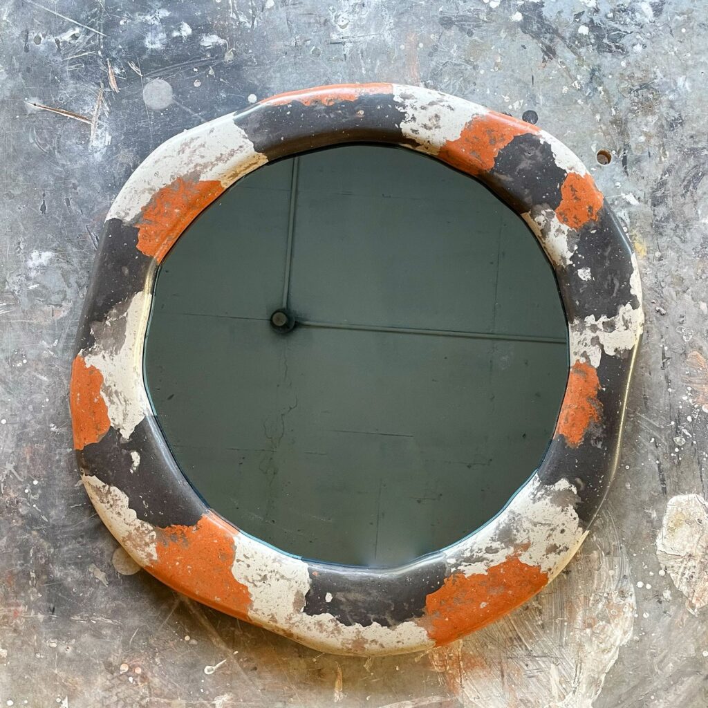 M02 mirror