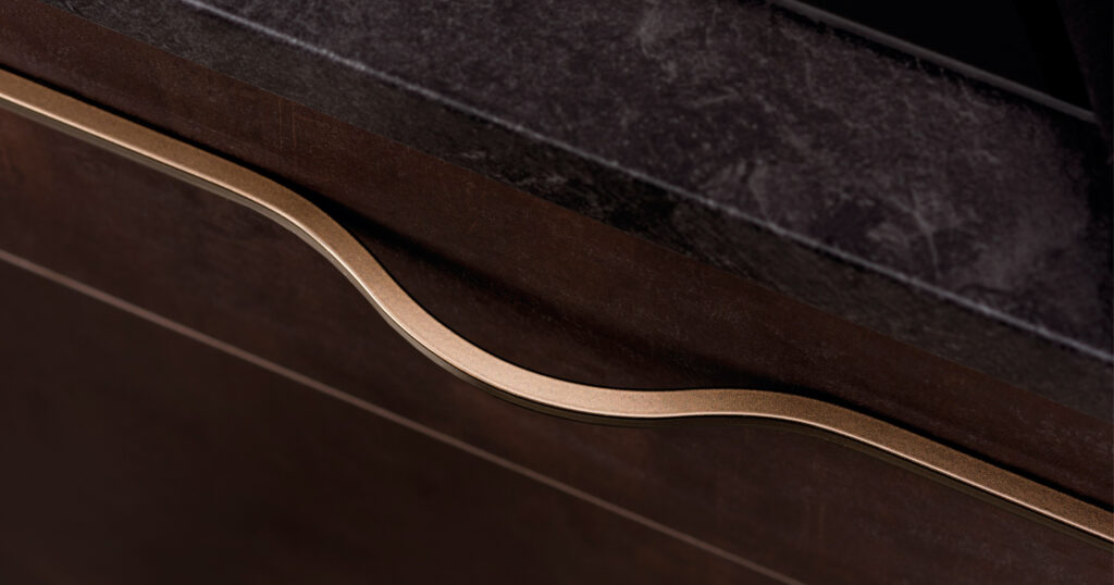 Brave handle in bronze on drawer set
