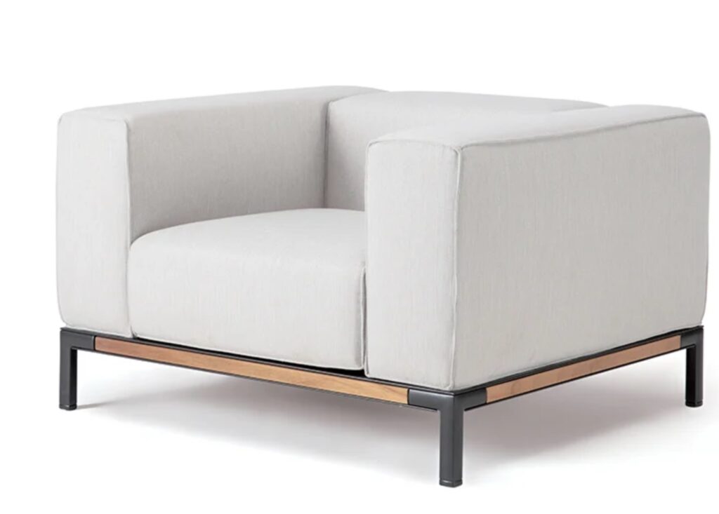 Costiera lounge chair in white
