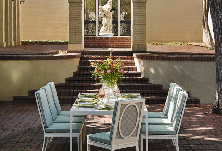 Savannah collection rectangular dining table and chairs with blue cushions