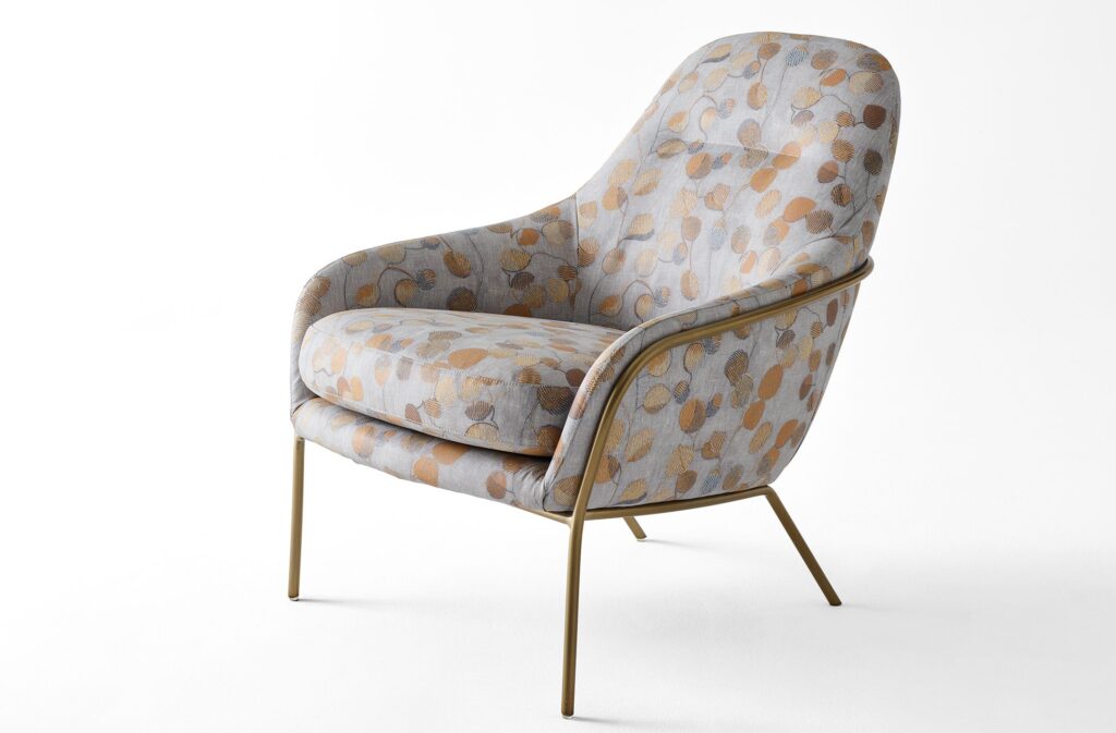 A chair upholstered in Botanic Print