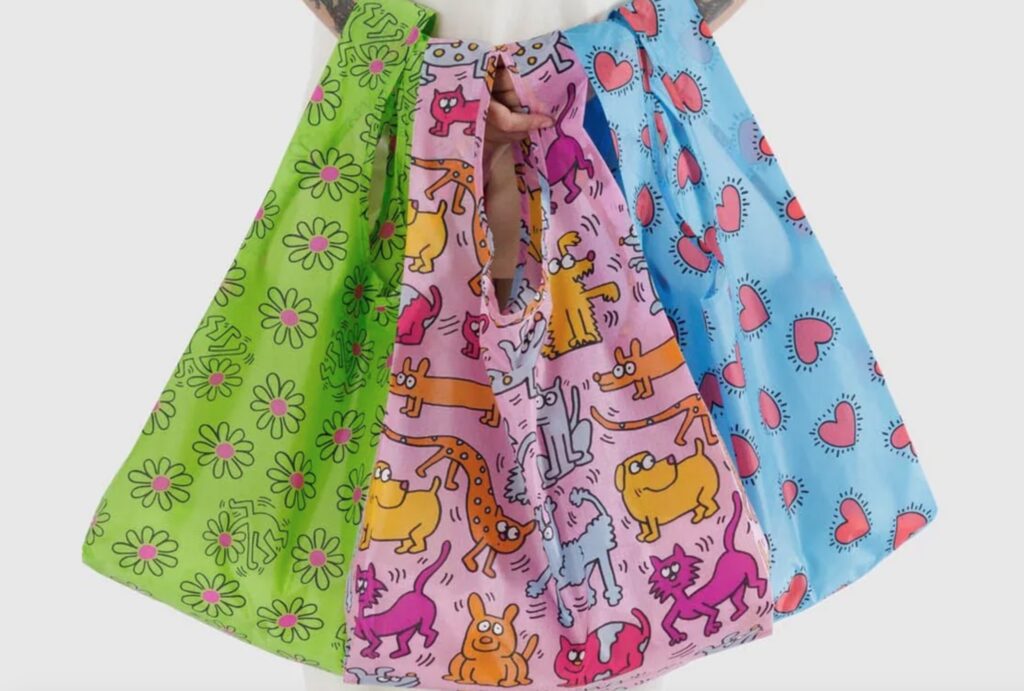 Carry so MUCH with BAGGU’S Keith Haring Tote Carry so MUCH with BAGGU’S Keith Haring Tote