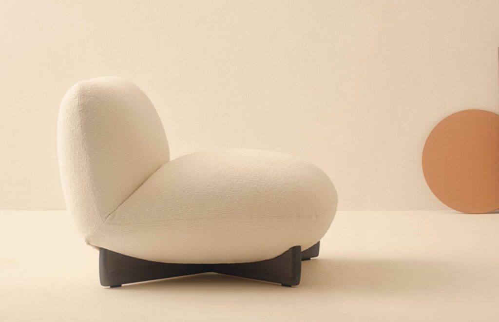 Hasu by Palomba and Serafini Hasu by Palomba and Serafini