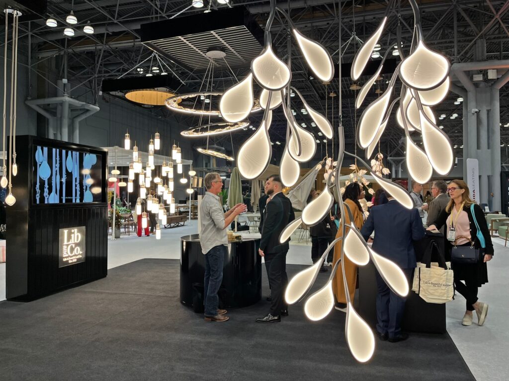 BDNY 2024: Volare Chandelier by Lib and Co. BDNY 2024: Volare Chandelier by Lib and Co.