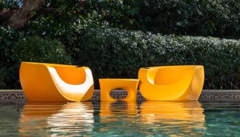 Spec Stars 2024: Moon Chair by Tenjam