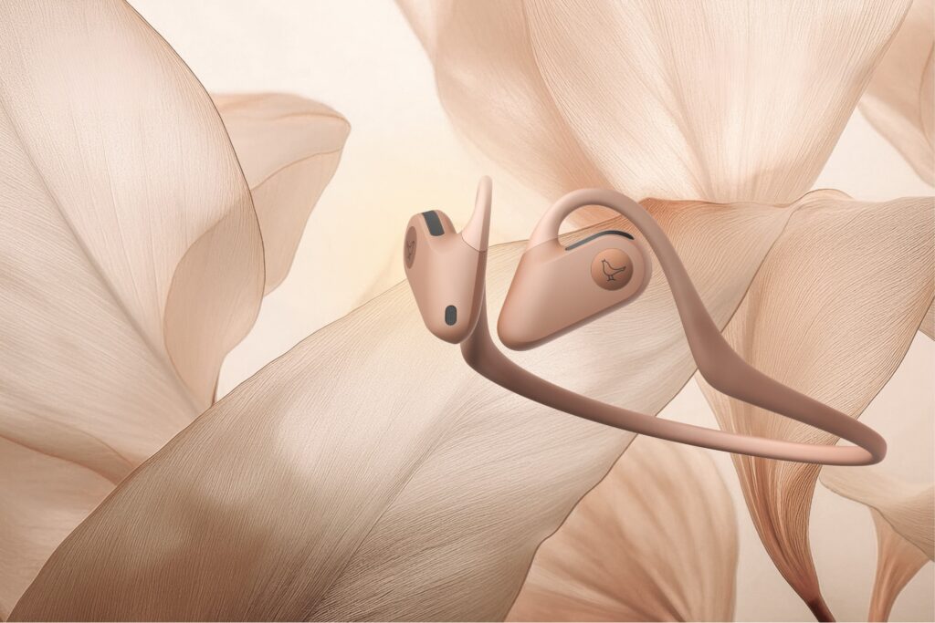 Open Up to the World with UP by Libratone Open Up to the World with UP by Libratone