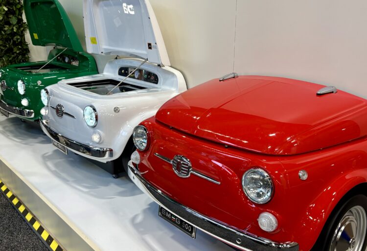 Car chillers in red, white, green