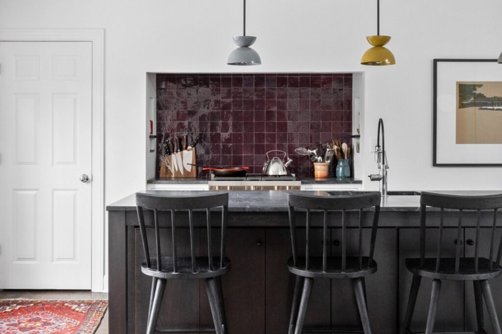 Zellige tile in Midnight Port