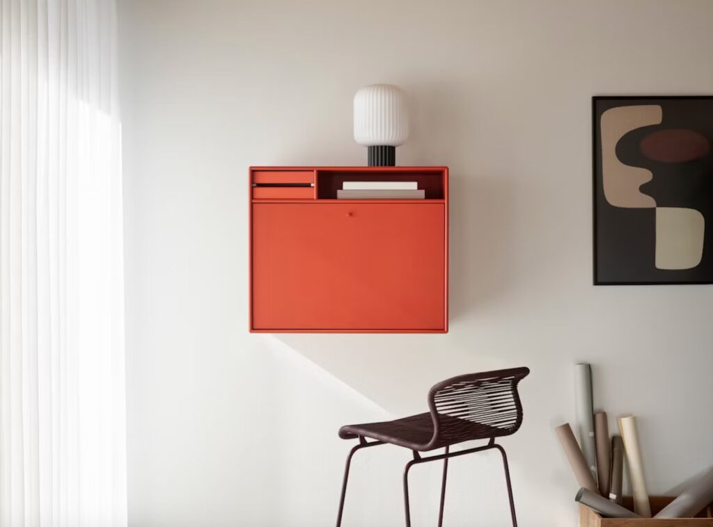 Secretary in orange