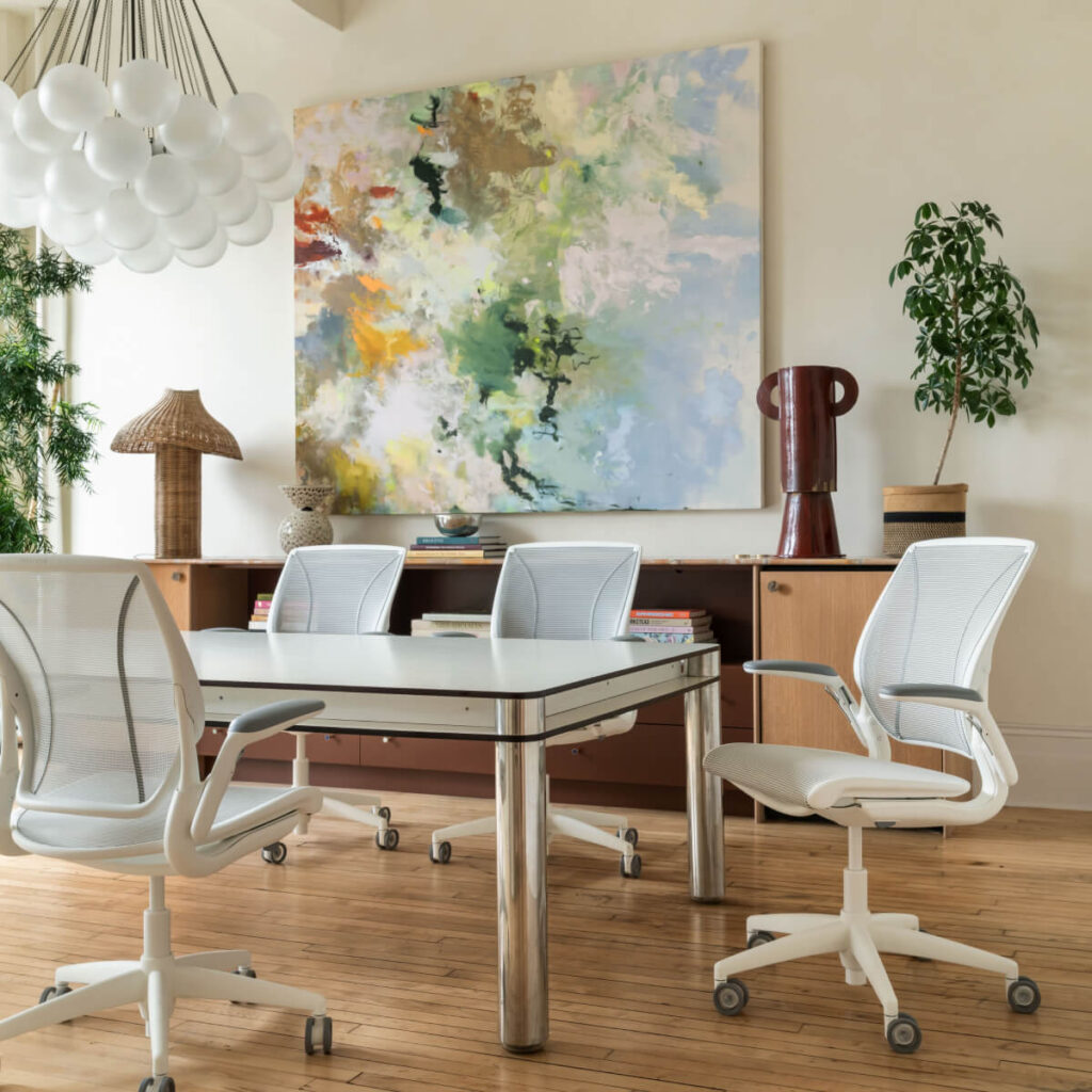 World Upholstered Task Chair
