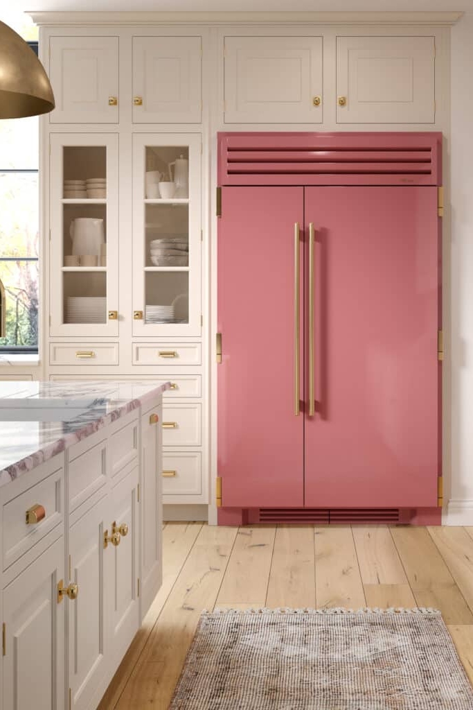 True refrigerator in Antique Pink