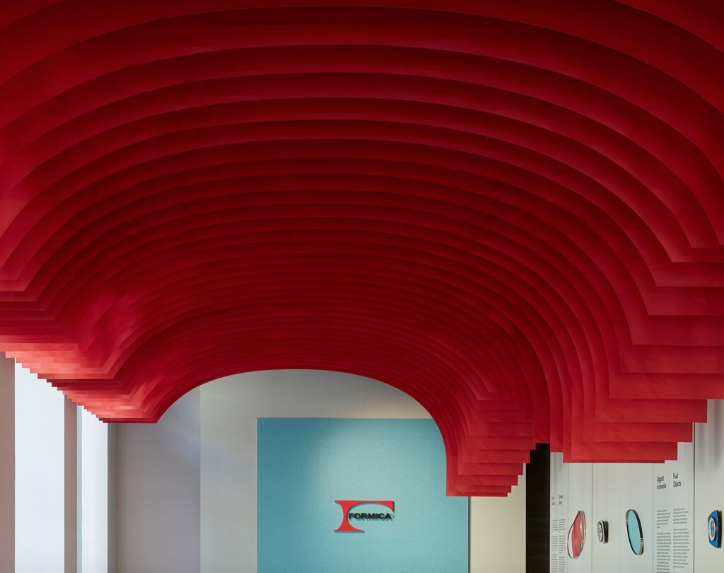 Entrance with red paper ceiling