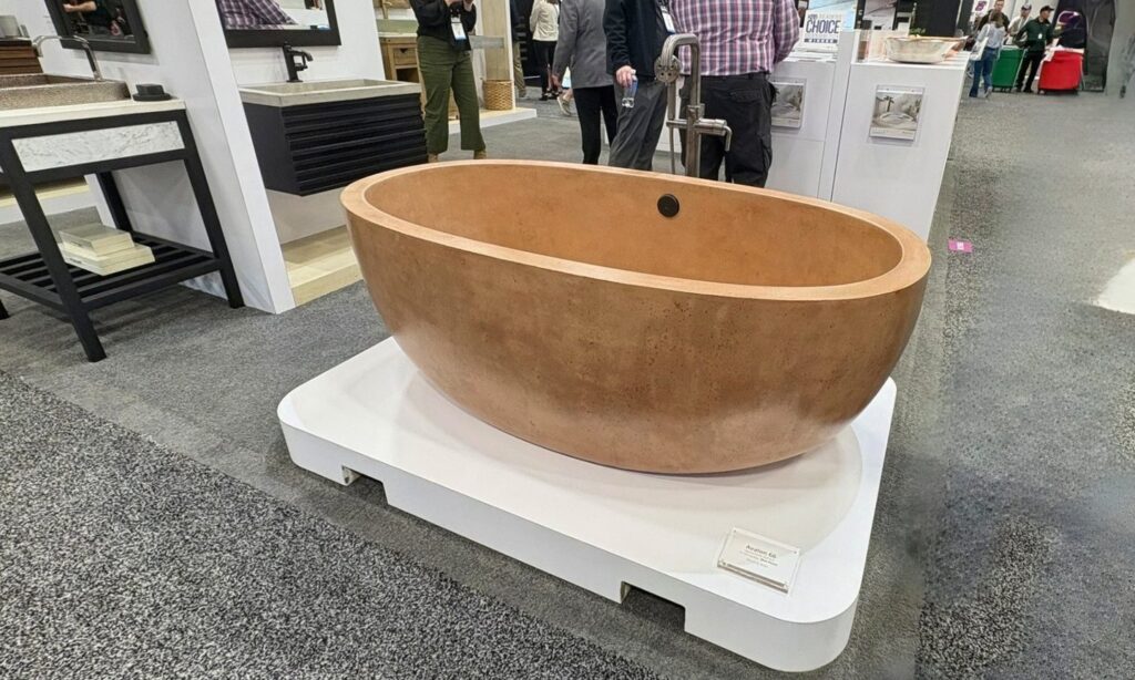 Native Trails bathtub in Terracotta NativeStone