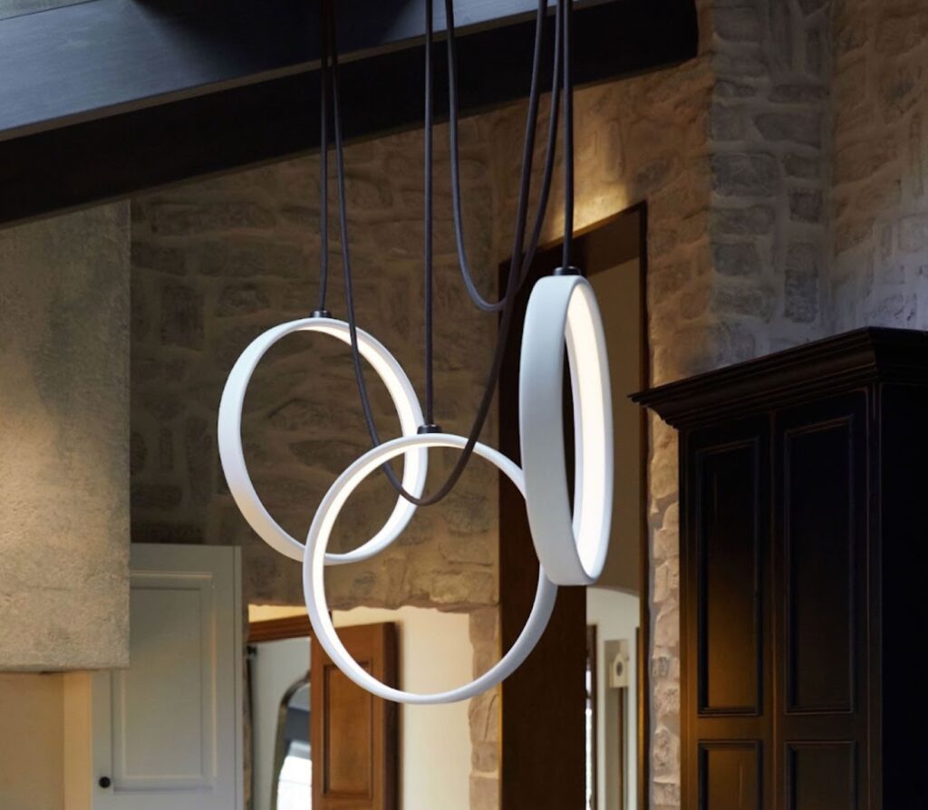 Swagger Rings light