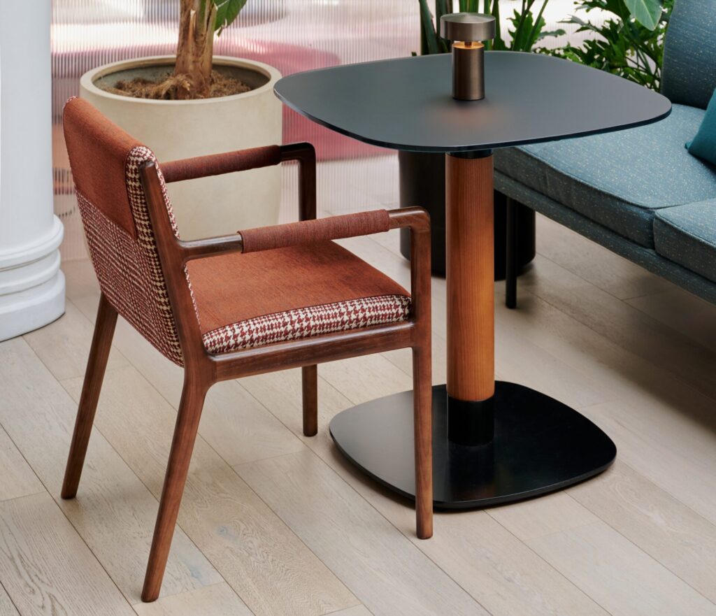 Hazel chair