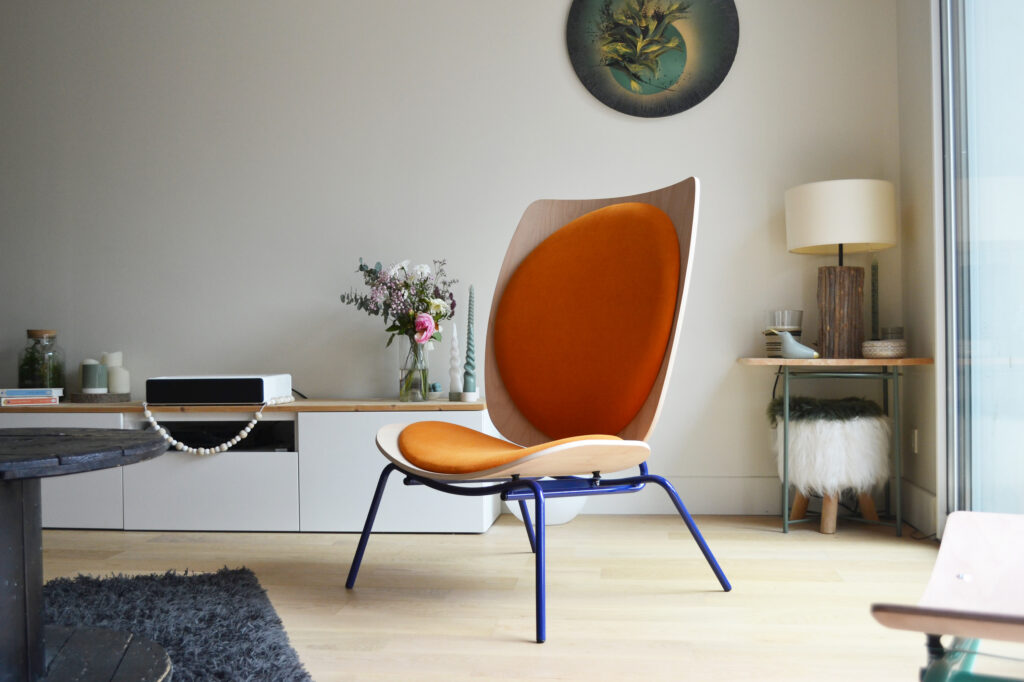 A Sculptural Lounge Chair in Perfect Balance